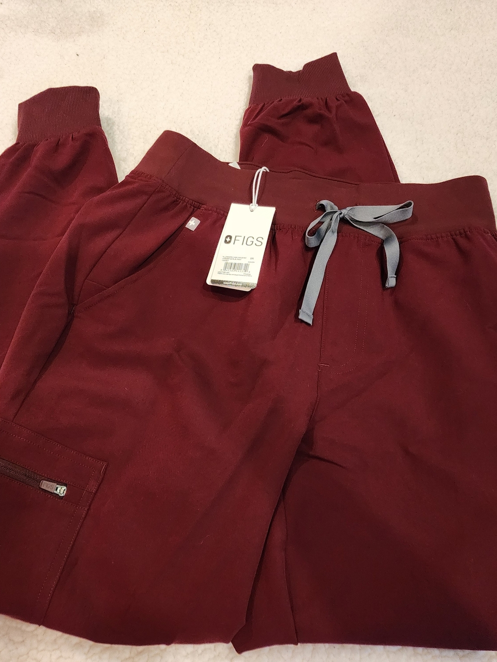 FIGS Women’s Maroon Drawstring Cargo Pants Small NWT